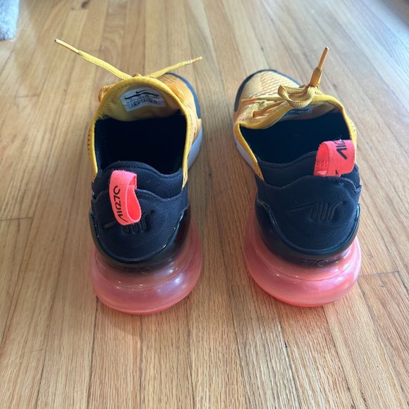 Nike Air 270 University Gold Shoes (yellow and pink), Men's Size 12 - Picture 3 of 5